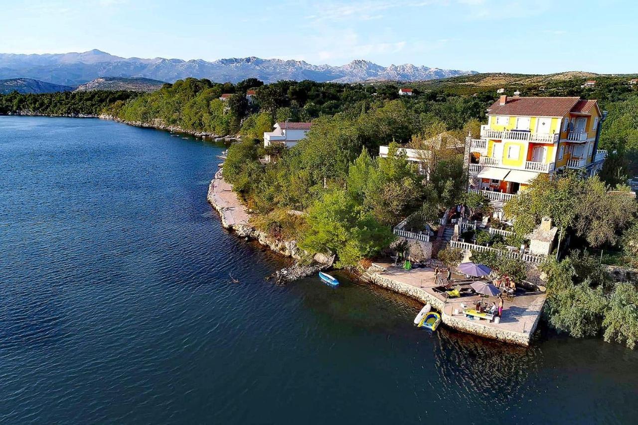 Kamenito Kruševo المظهر الخارجي الصورة